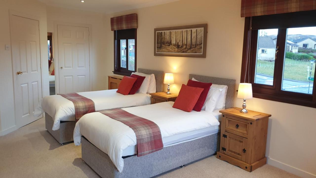 Loch View, Lairg Hotel Buitenkant foto